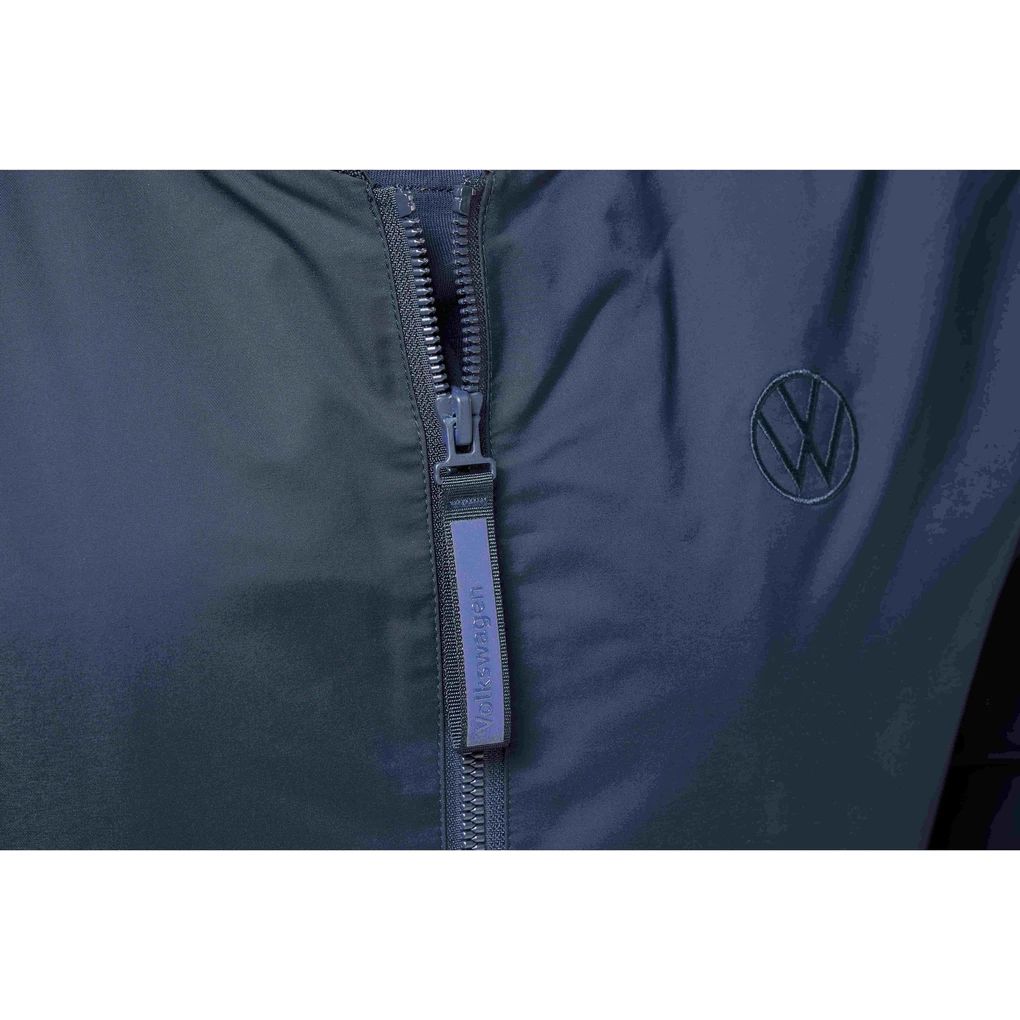 Uniseks Volkswagen tamnoplavi bluzon.

