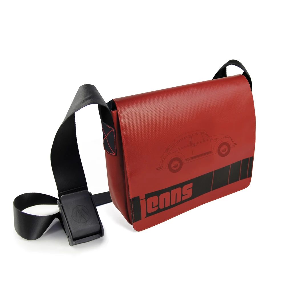 Volkswagen Käfer mala torba preko ramena od cerade kamiona
